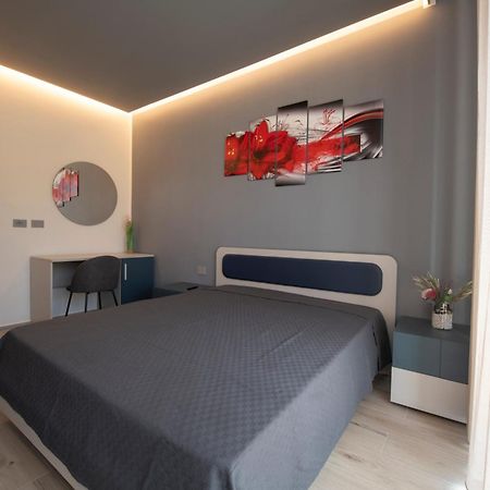 243B - Appartamento Mignon - Sara Home Chiavari, 200Metri Dal Mare Exteriör bild
