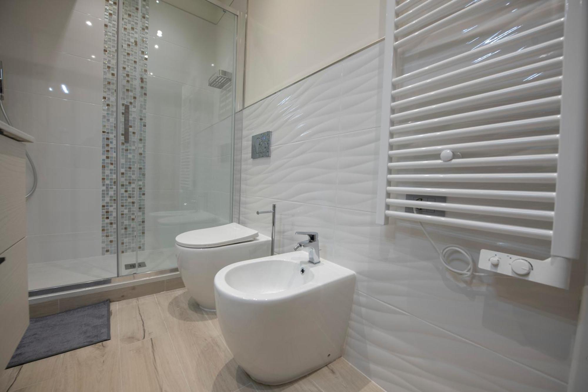 243B - Appartamento Mignon - Sara Home Chiavari, 200Metri Dal Mare Exteriör bild