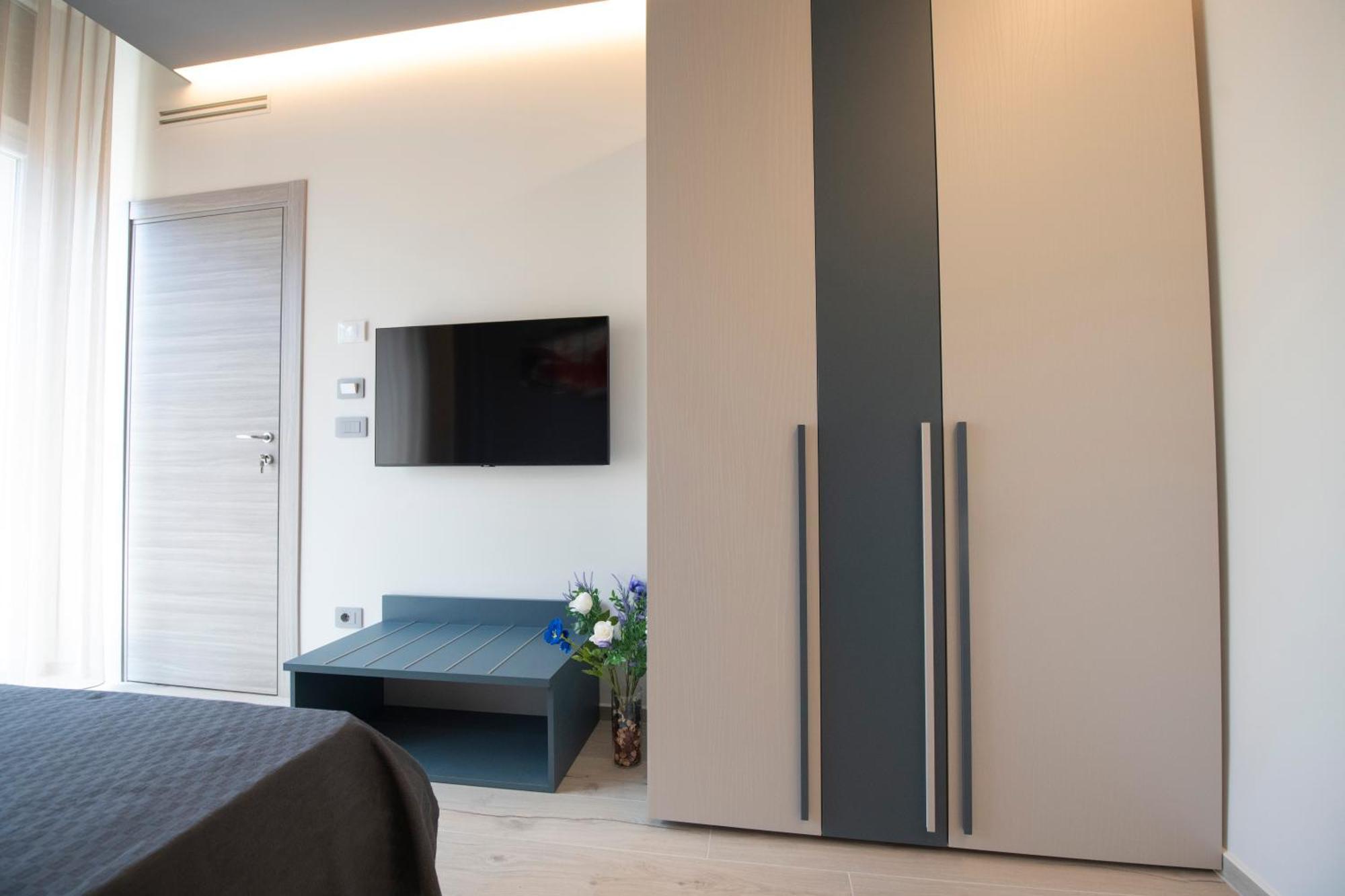 243B - Appartamento Mignon - Sara Home Chiavari, 200Metri Dal Mare Exteriör bild