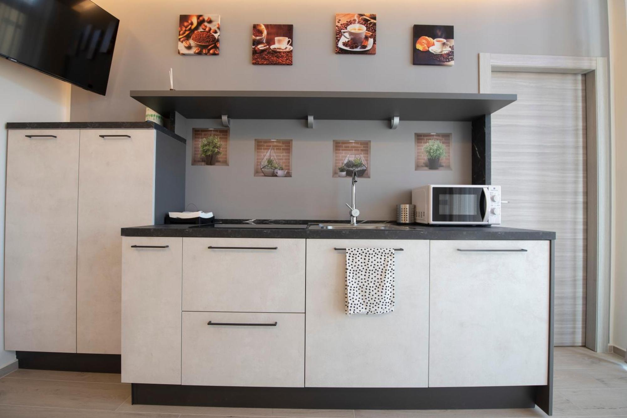 243B - Appartamento Mignon - Sara Home Chiavari, 200Metri Dal Mare Exteriör bild